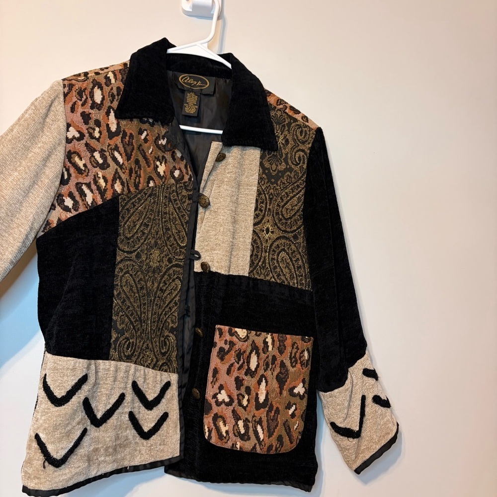 Maya Women's Animal Print Patchwork Blazer - Picture 7 of 10